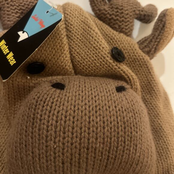 Moose animal knit beanie- Moose. Sm Child size - Picture 7 of 12